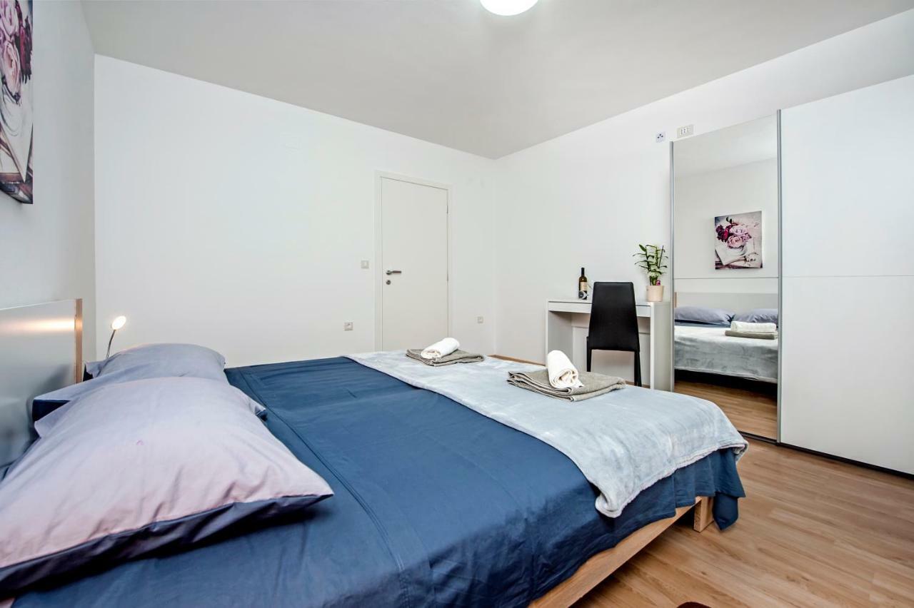 Apartman Sonata Ровин Екстериор снимка