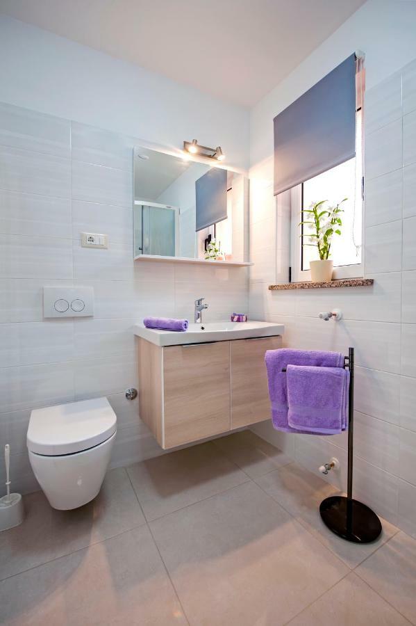 Apartman Sonata Ровин Екстериор снимка