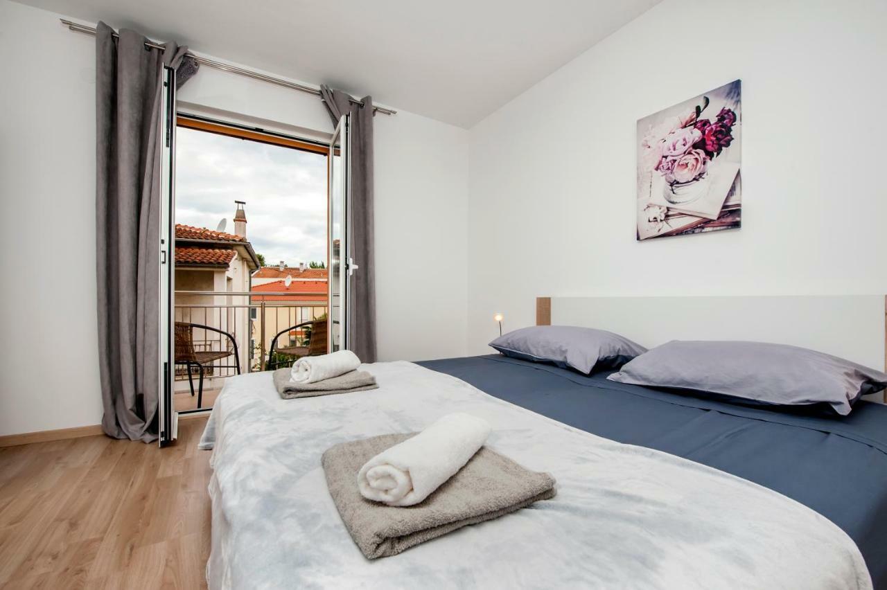 Apartman Sonata Ровин Екстериор снимка
